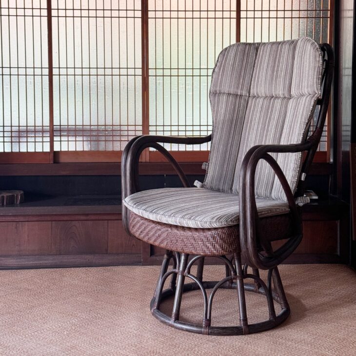 ルネッタ 回転アームチェア｜CH-078｜ラタンチェア・籐椅子｜ 籐家具