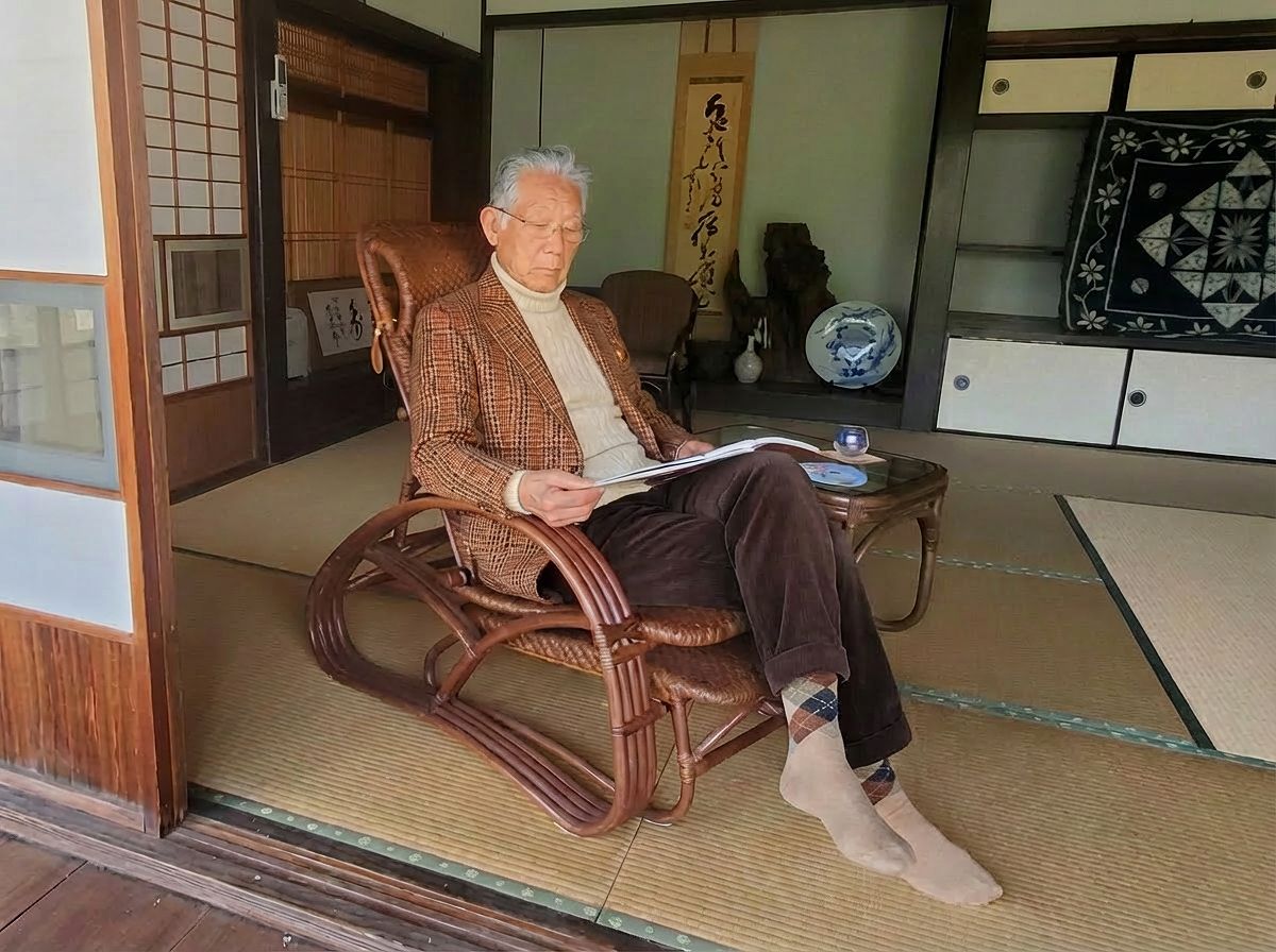 リクライニングチェア「琥珀」 | ラタンチェア・籐椅子| 籐家具職人の