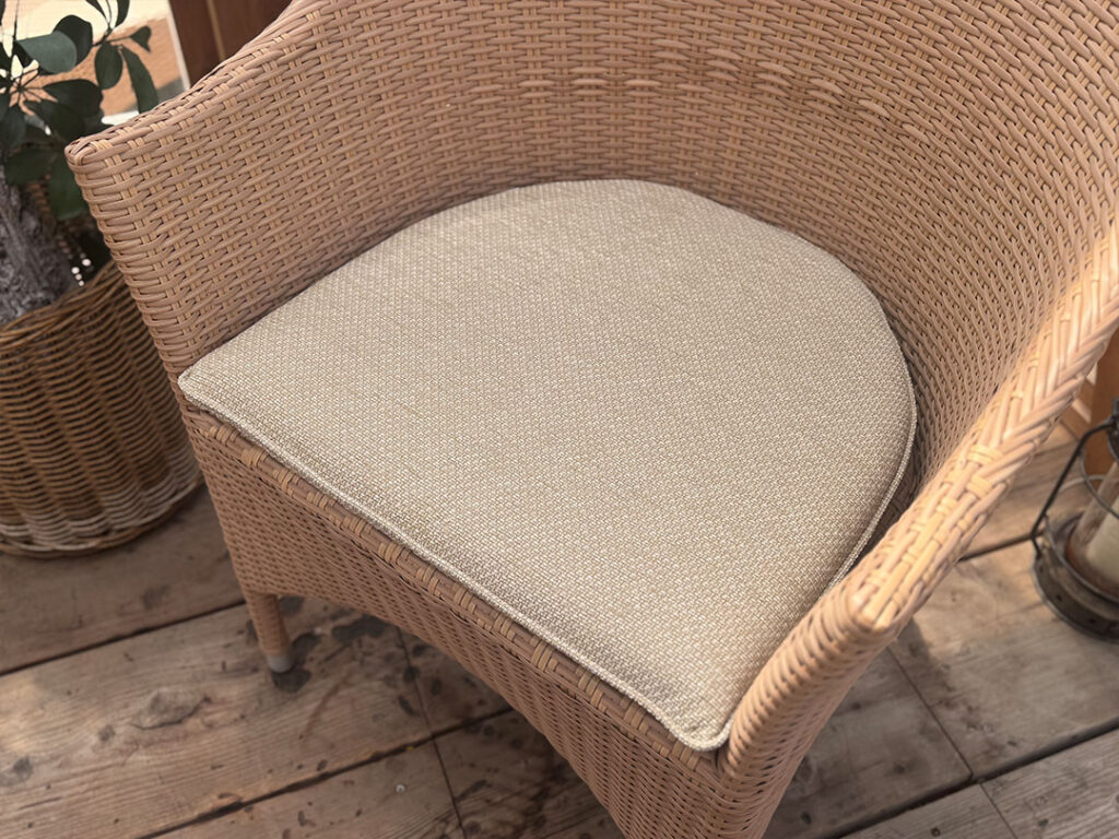 ラタン製家具セット 籐・ラタンのルロットリビング3点セット/アームチェア/テーブル