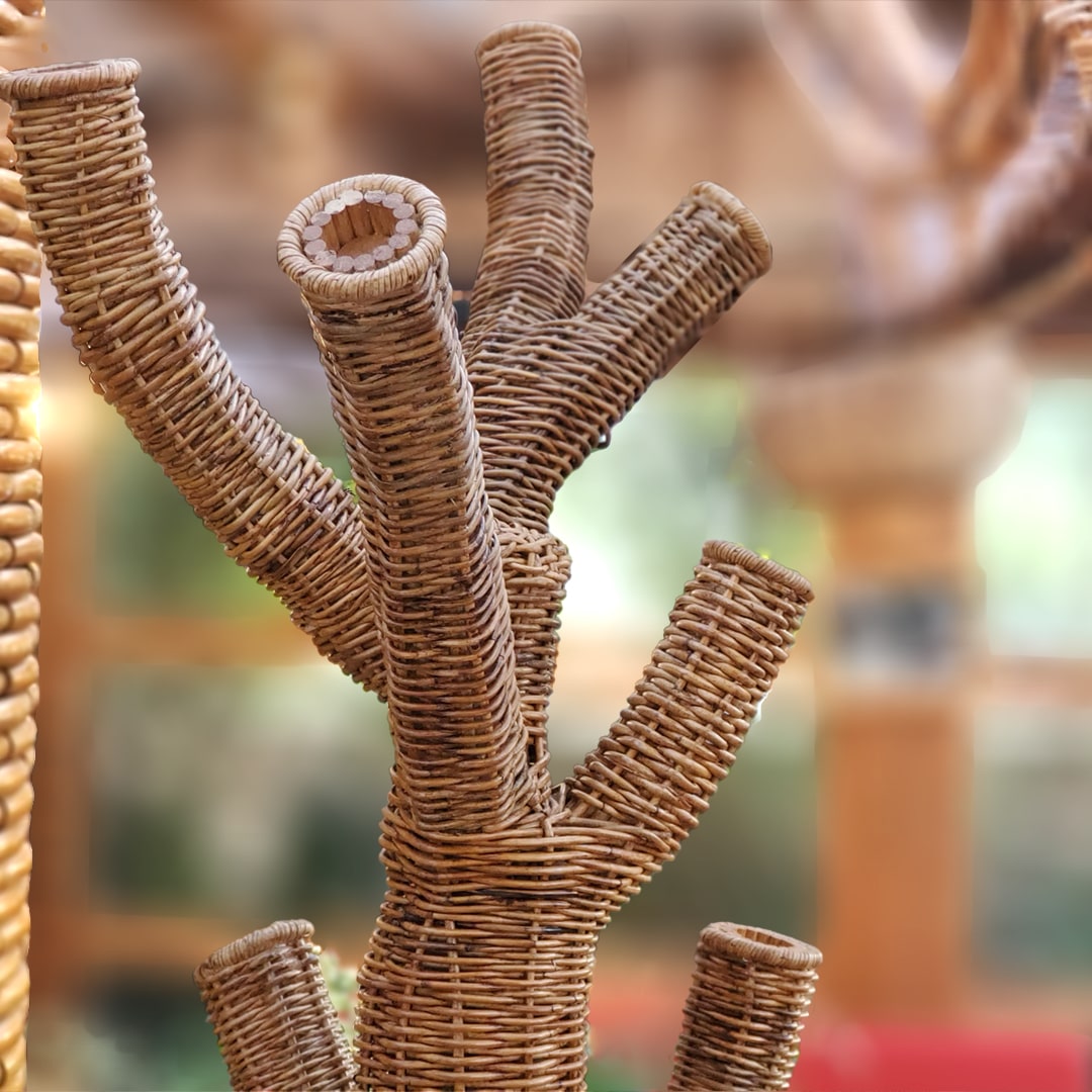 ラタンツリー・オブジェ「トタワ」 | 籐家具職人の店みうらラタン