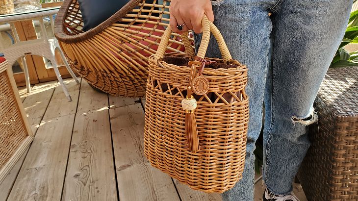 紅籐やらい編みバスケットバッグM(内張り)｜BP-003 | 籐家具職人の店