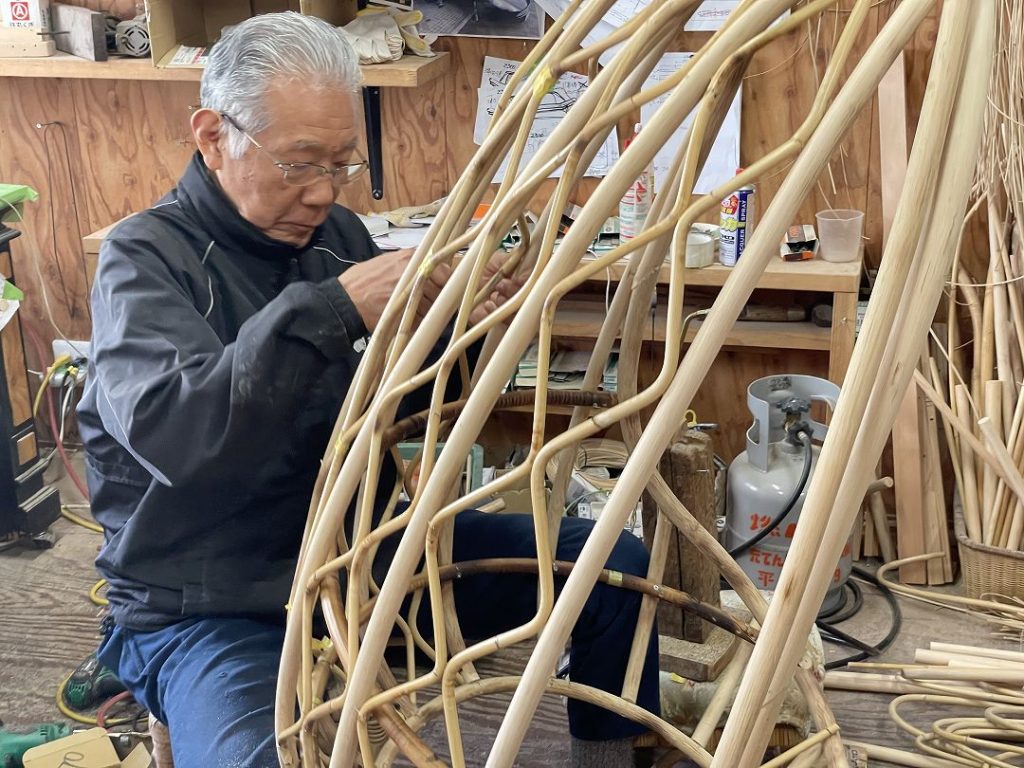 SW-099製作風景ラタンハンギングチェア
